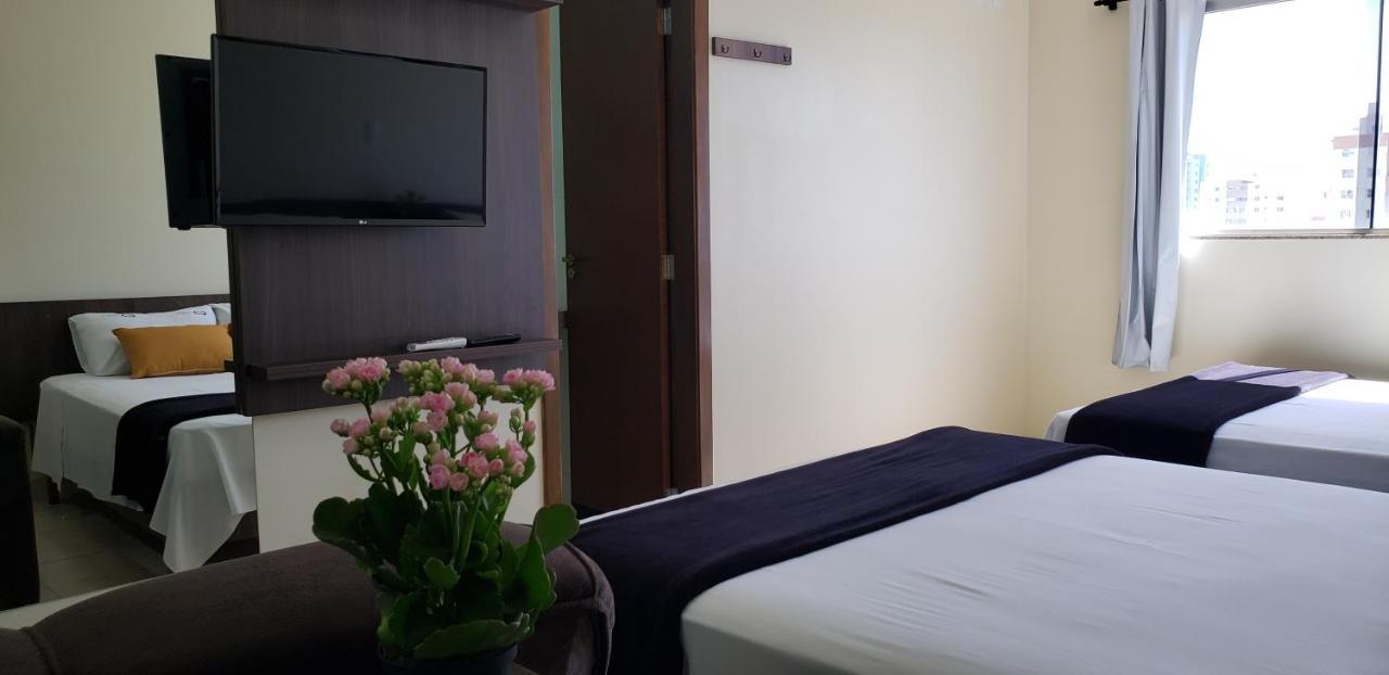 Infinity Hotel Гоянія Екстер'єр фото