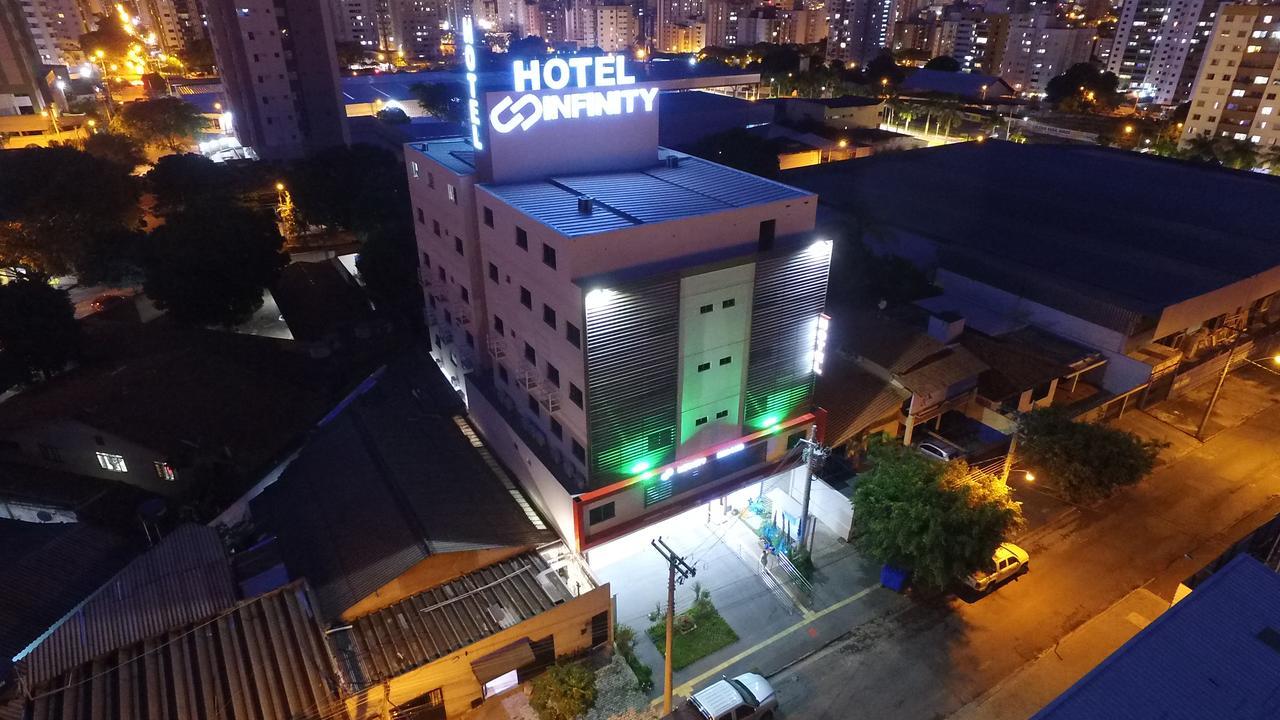 Infinity Hotel Гоянія Екстер'єр фото